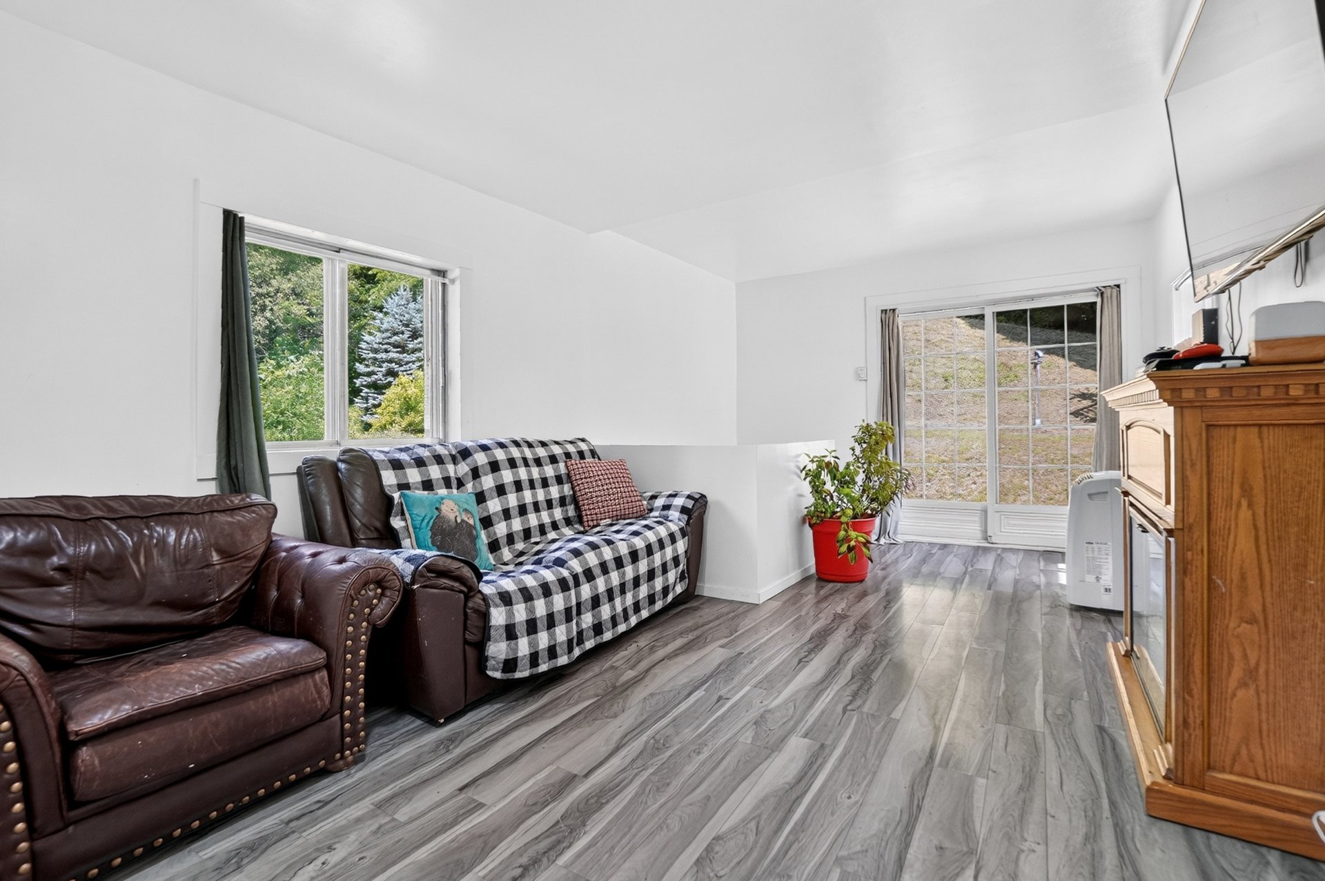 Residential in Saint-Gabriel-de-Brandon 3