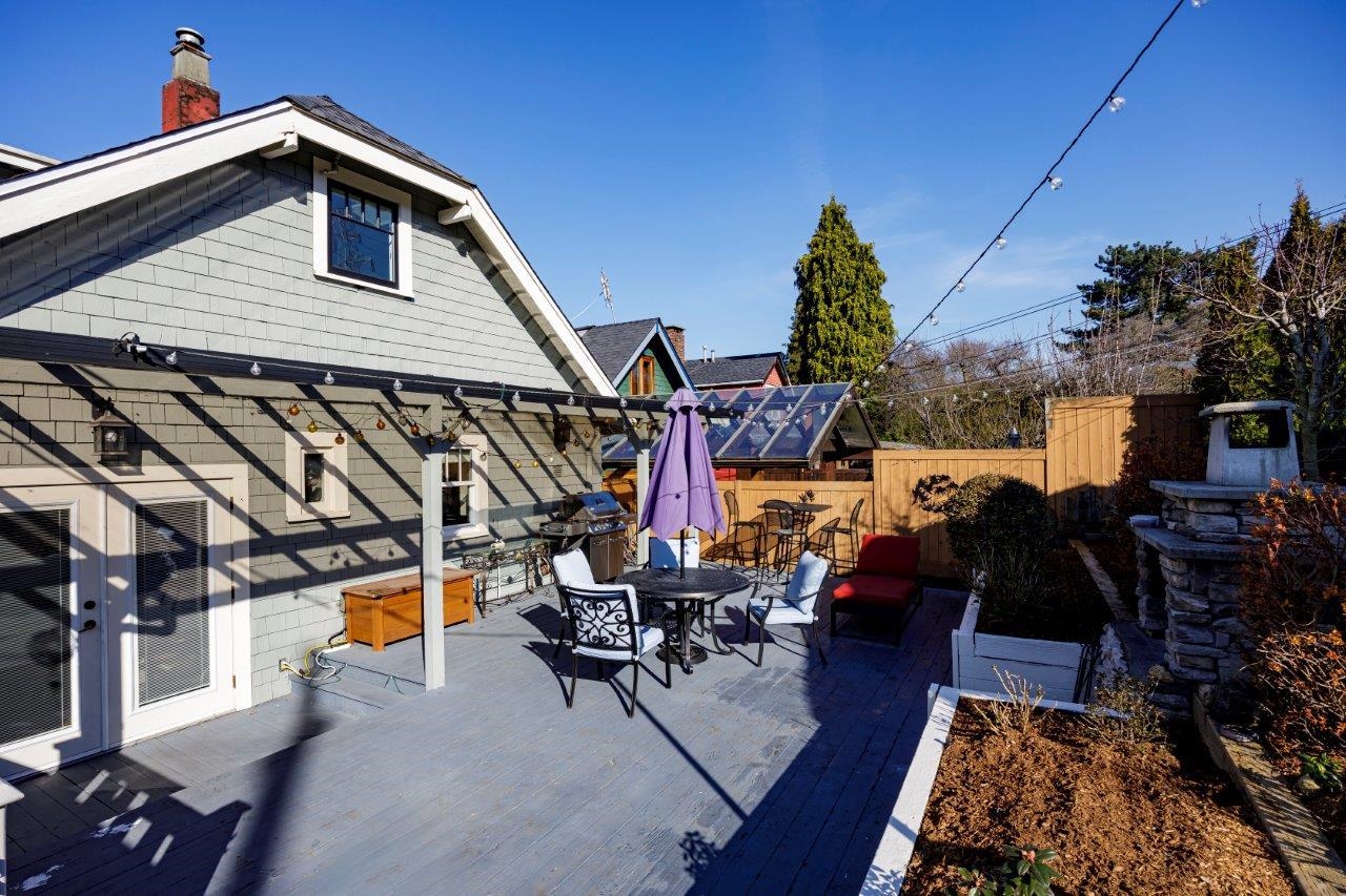 46 Kootenay Street, House other with 6 bedrooms, 3 bathrooms and 1 parking in Vancouver BC | Image 17