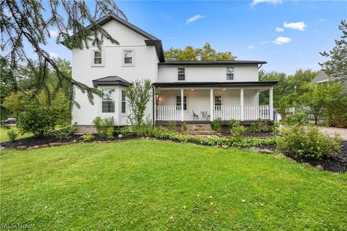 27258 Cook Rd, Olmsted Twp, OH, 44138-1059 | Card Image