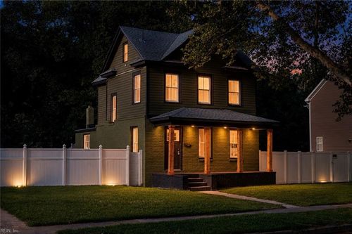 1502 Colon Ave, Norfolk, VA, 23523-2108 | Card Image
