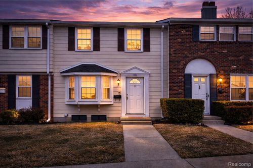 19585 Mariner Ct, Northville Township, MI, 48167-2507 | Card Image