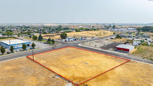NKA E Lewis St, Pasco, WA, 99301 | Card Image