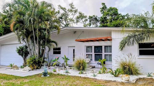 3579 Plantation Dr, Sarasota, FL, 34231-8520 | Card Image