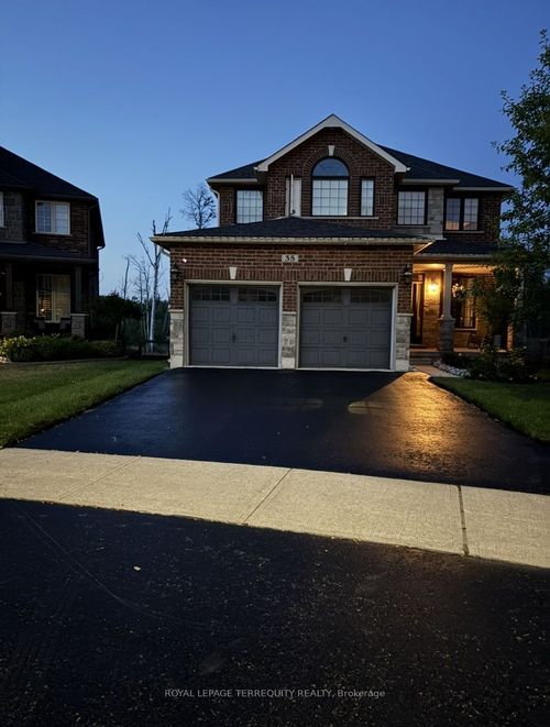 {{alt}} | Card Image