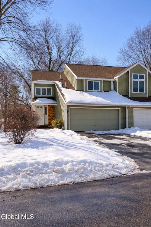 7 Brigantine Drive, Waterford, NY, 12188 | Card Image
