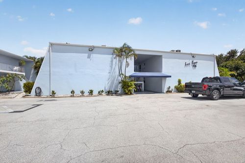 109-725 Hummingbird Way, North Palm Beach, FL, 33408 | Card Image