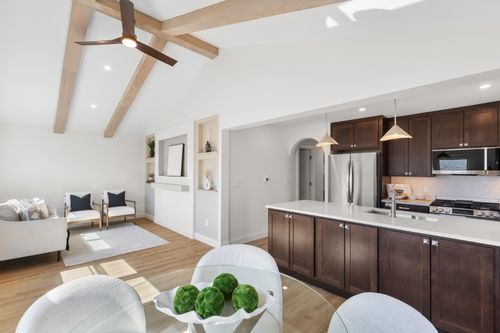 483 E Morgan Ave, Milwaukee, WI, 53207-3309 | Card Image