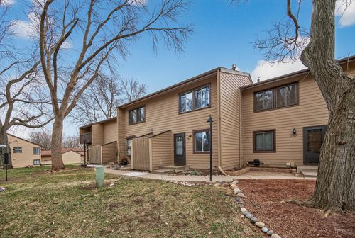250 W Eagle Lake Dr, Maple Grove, MN, 55369-6149 | Card Image