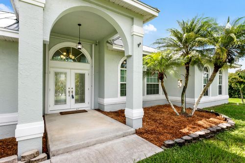4518 180th Ave N, Loxahatchee, FL, 33470-3588 | Card Image