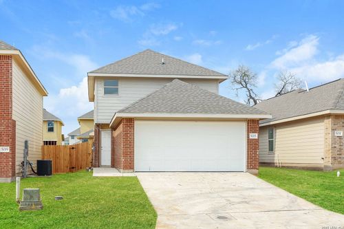 5015 Jade Crossing, San Antonio, TX, 78223 | Card Image