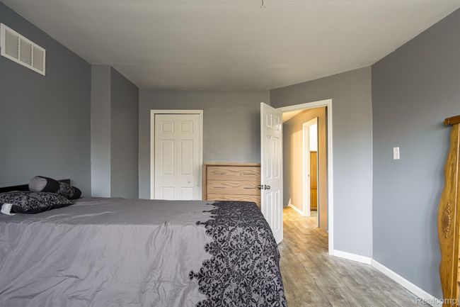 114 W Longwood Pl, House other with 3 bedrooms, 2 bathrooms and null parking in Detroit MI | Image 15
