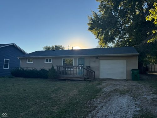 6316 Vigo Dr, Clayton, IN, 46118-9364 | Card Image