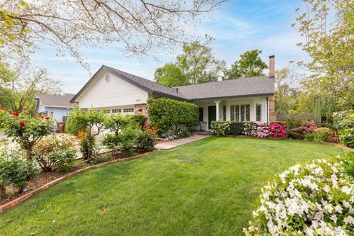 2431 Shoreline Dr, Napa, CA, 94558-3756 | Card Image