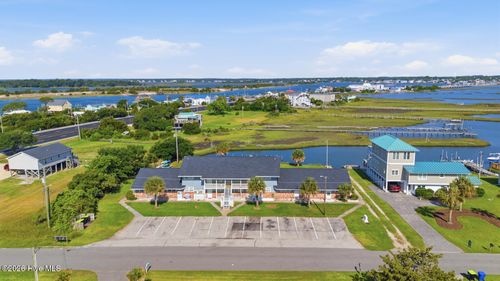 4-109 Cedar Ln, Cedar Point, NC, 28584-7018 | Card Image