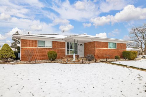 11357 Geoffry Dr, Warren, MI, 48093-2649 | Card Image