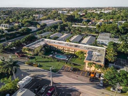 apt-208-1401 Ne 17th Ct, Fort Lauderdale, FL, 33305-3332 | Card Image