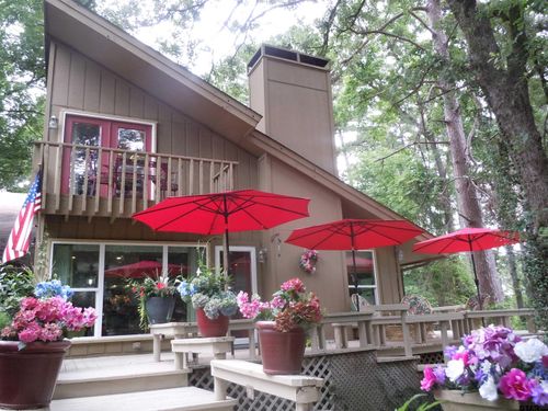 669 Holly Trl E, Holly Lake Ranch, TX, 75765-7592 | Card Image