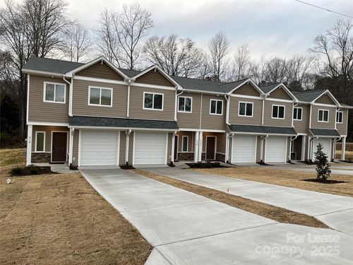 226 S Elm St, Pageland, SC, 29728-2021 | Card Image