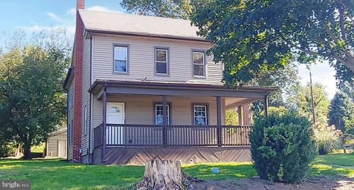 1886 Water St, WASHINGTON BORO, PA, 17582-9758 | Card Image