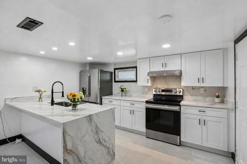 1110 Bradley Rd, PASADENA, MD, 21122-2002 | Card Image