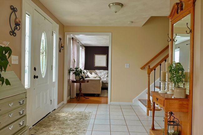 98 Robinette Rd, House other with 4 bedrooms, 3 bathrooms and 6 parking in Stoughton MA | Image 12