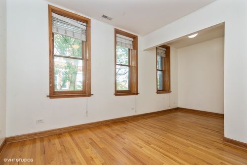 apt-3f-819 S Carpenter St, Chicago, IL, 60607-4930 | Card Image