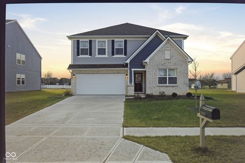 7658 Hillway Dr, Camby, IN, 46113-9516 | Card Image