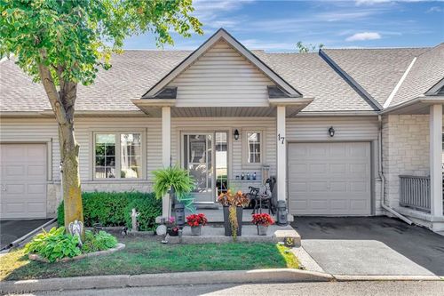 17-34 Southbrook Dr, Binbrook, ON, L0R1C0 | Card Image