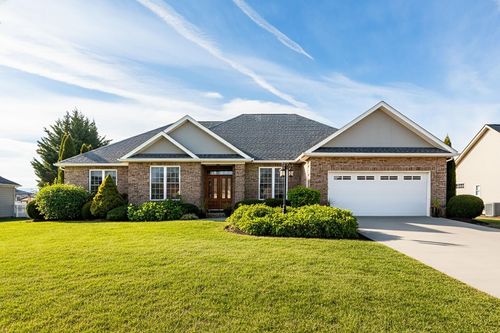 317 Petros Dr, WAYNESBORO, VA, 22980-9627 | Card Image