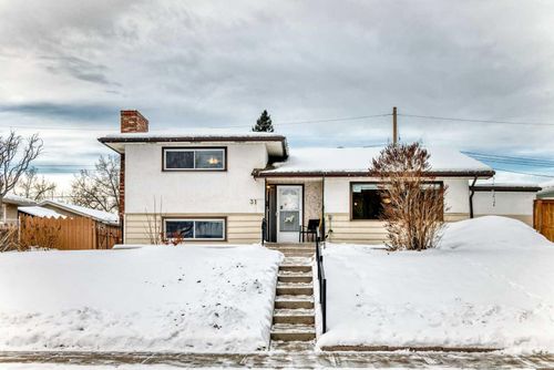 31 Fenton Rd Se, Calgary, AB, T2H1B8 | Card Image