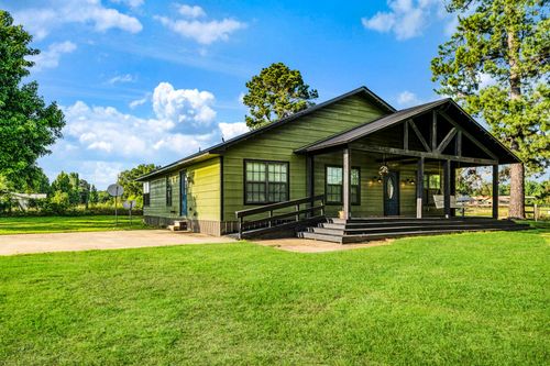13944 Farm Road 195, Bagwell, TX, 75412-3836 | Card Image