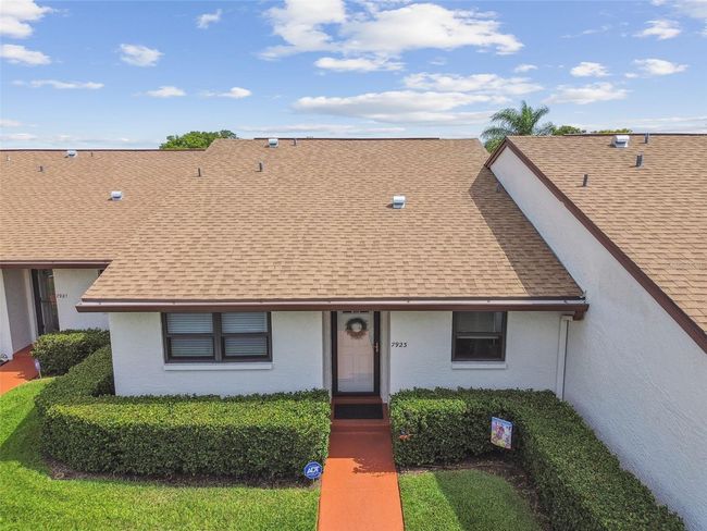 7923 Radcliffe Cir, House other with 2 bedrooms, 2 bathrooms and null parking in PORT RICHEY FL | Image 67