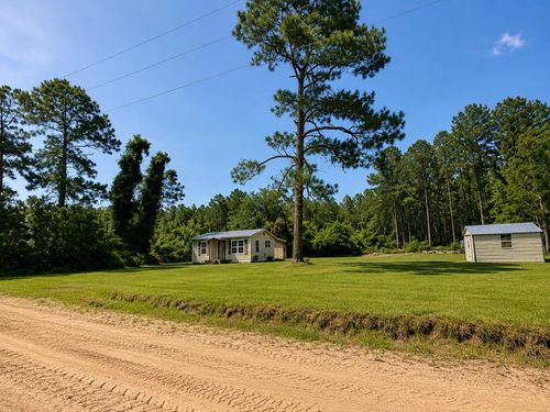 2376 Old Milltown Rd, Nashville, GA, 31639-7462 | Card Image