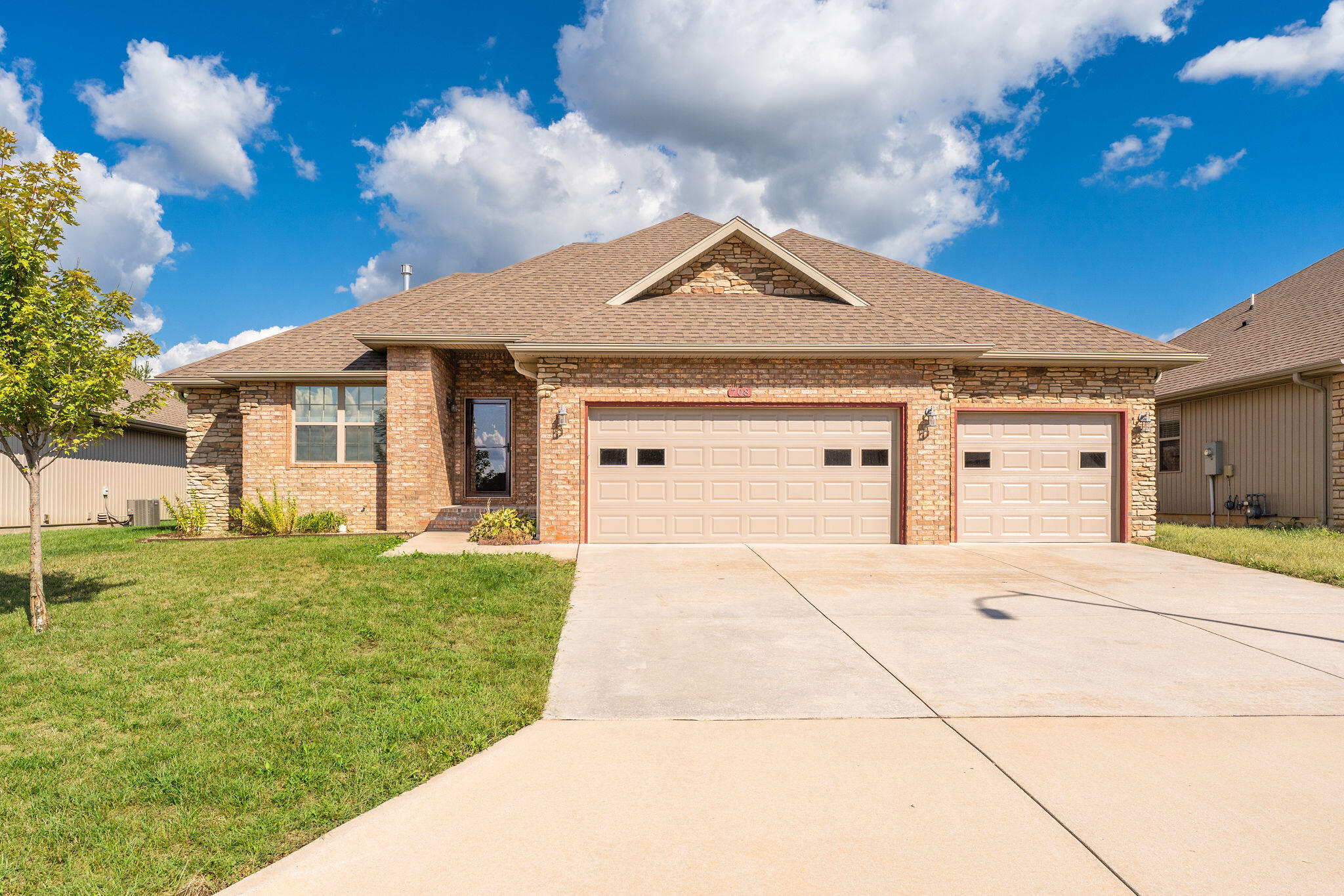 Rockingham Ave, Nixa, MO 65714