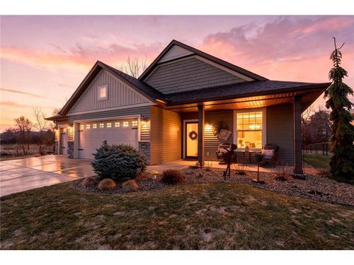 3529 S Pointe Dr, Hastings, MN, 55033-3767 | Card Image