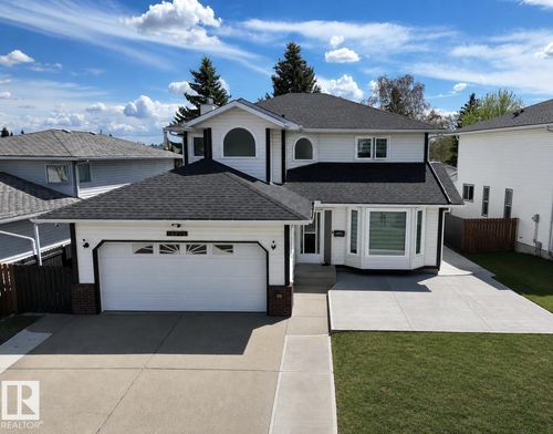 15235 61 St Nw, Edmonton, AB, T5A2A3 | Card Image