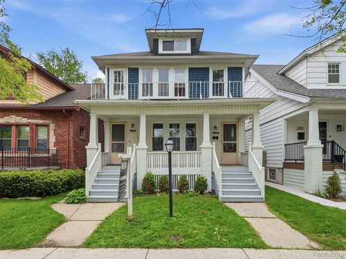 1123 Wayburn St, Grosse Pointe Park, MI, 48230-1349 | Card Image