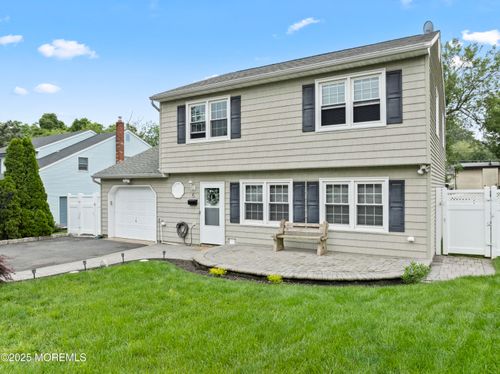 6 Convent Ct, Hazlet, NJ, 07730-1426 | Card Image