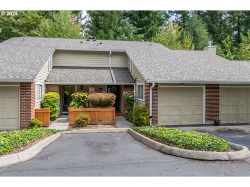 9134 Sw Wilshire St, Portland, OR, 97225-4056 | Card Image