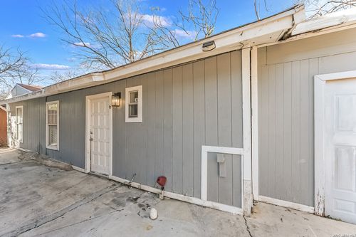 apt-6-827 W Rosewood Ave, San Antonio, TX, 78212-2675 | Card Image