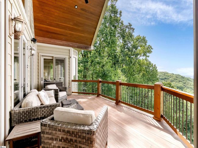 114 High Rock Ridge Dr, House other with 5 bedrooms, 6 bathrooms and 2 parking in Landrum SC | Image 19