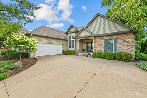 1245 Daniel Ln, Sandwich, IL, 60548-1099 | Card Image