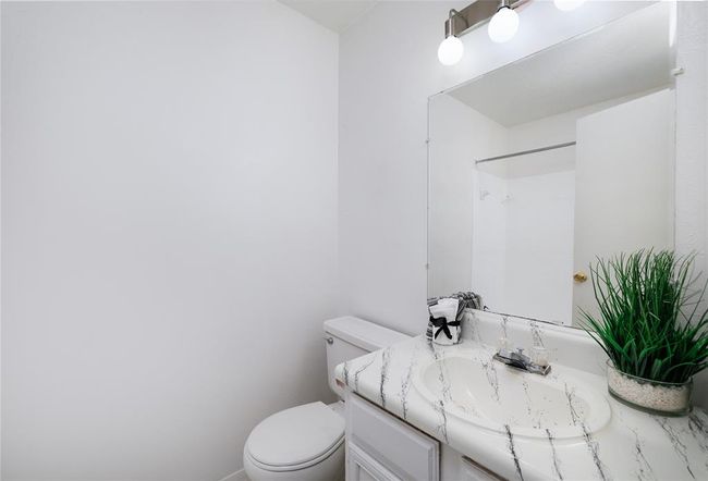 24050 Spring Briar Ln, House other with 3 bedrooms, 2 bathrooms and 2 parking in Spring TX | Image 13