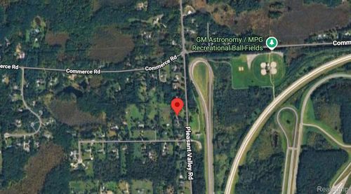 00 S Pleasant Valley Rd, Milford, MI, 48380 | Card Image