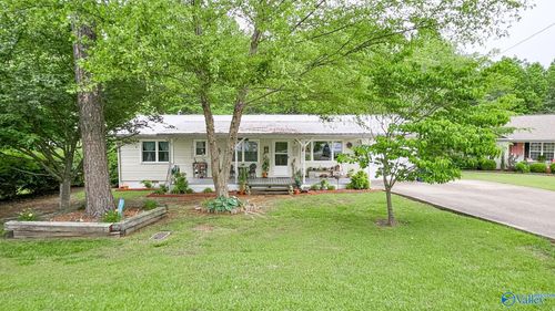 1426 Mckelvey Drive Nw, Arab, AL, 35016 | Card Image