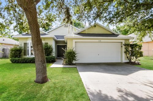 1238 Longville Cir, Tavares, FL, 32778-4962 | Card Image