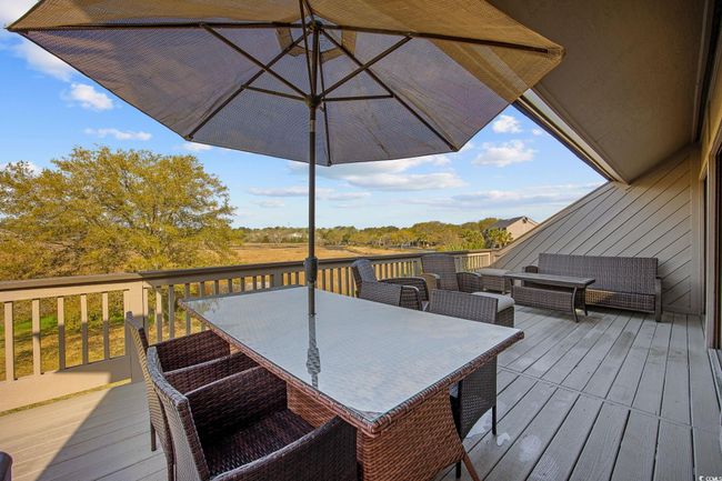 Deck with outdoor dining space | Image 27