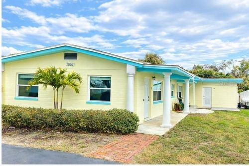 7057 Sunset Dr S, SOUTH PASADENA, FL, 33707-2870 | Card Image