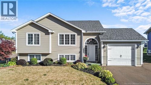 14 Rue Jocelyne, Shediac, NB, E4P0K9 | Card Image