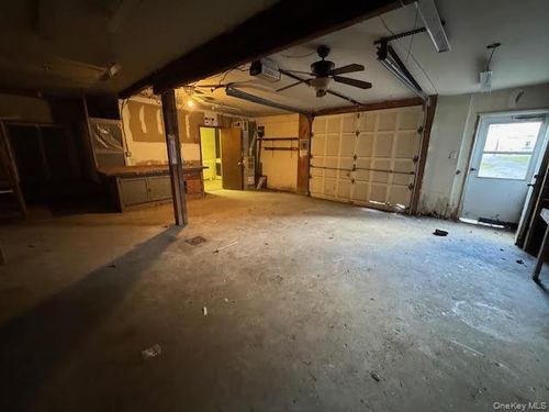 garagebarn-223 Hudson Street, Cornwall, NY, 12520 | Card Image